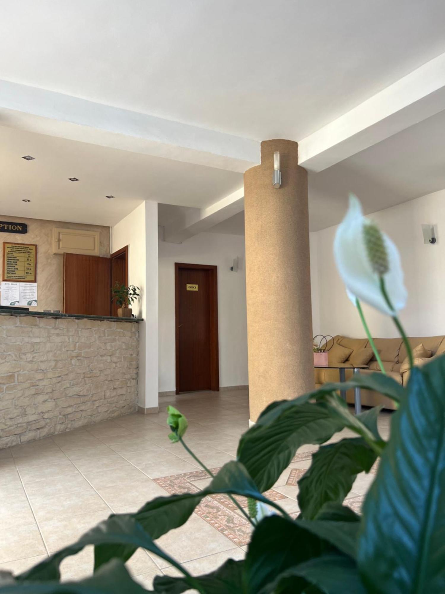Family Hotel Milev Sveti Vlas Dış mekan fotoğraf
