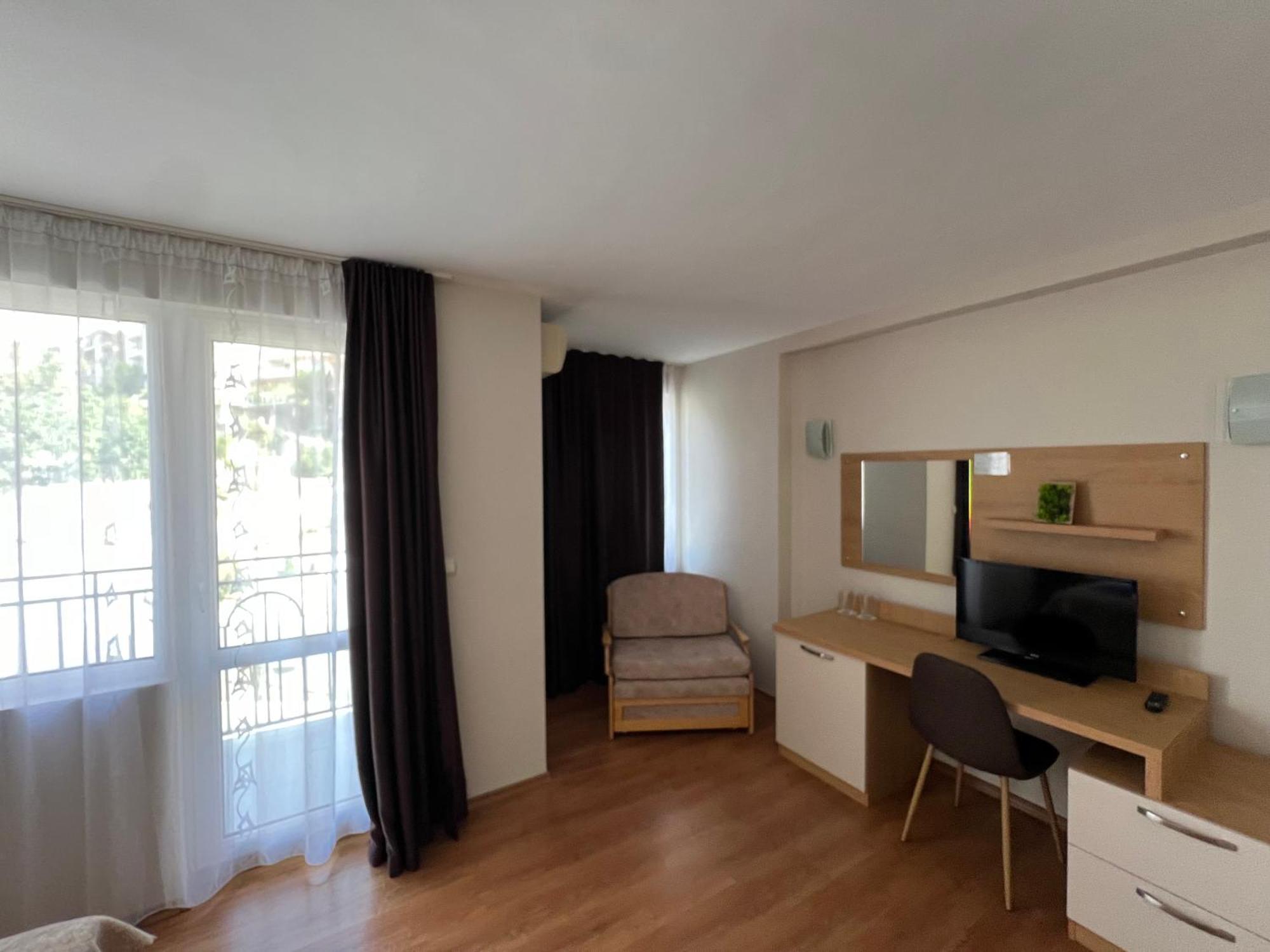 Family Hotel Milev Sveti Vlas Dış mekan fotoğraf