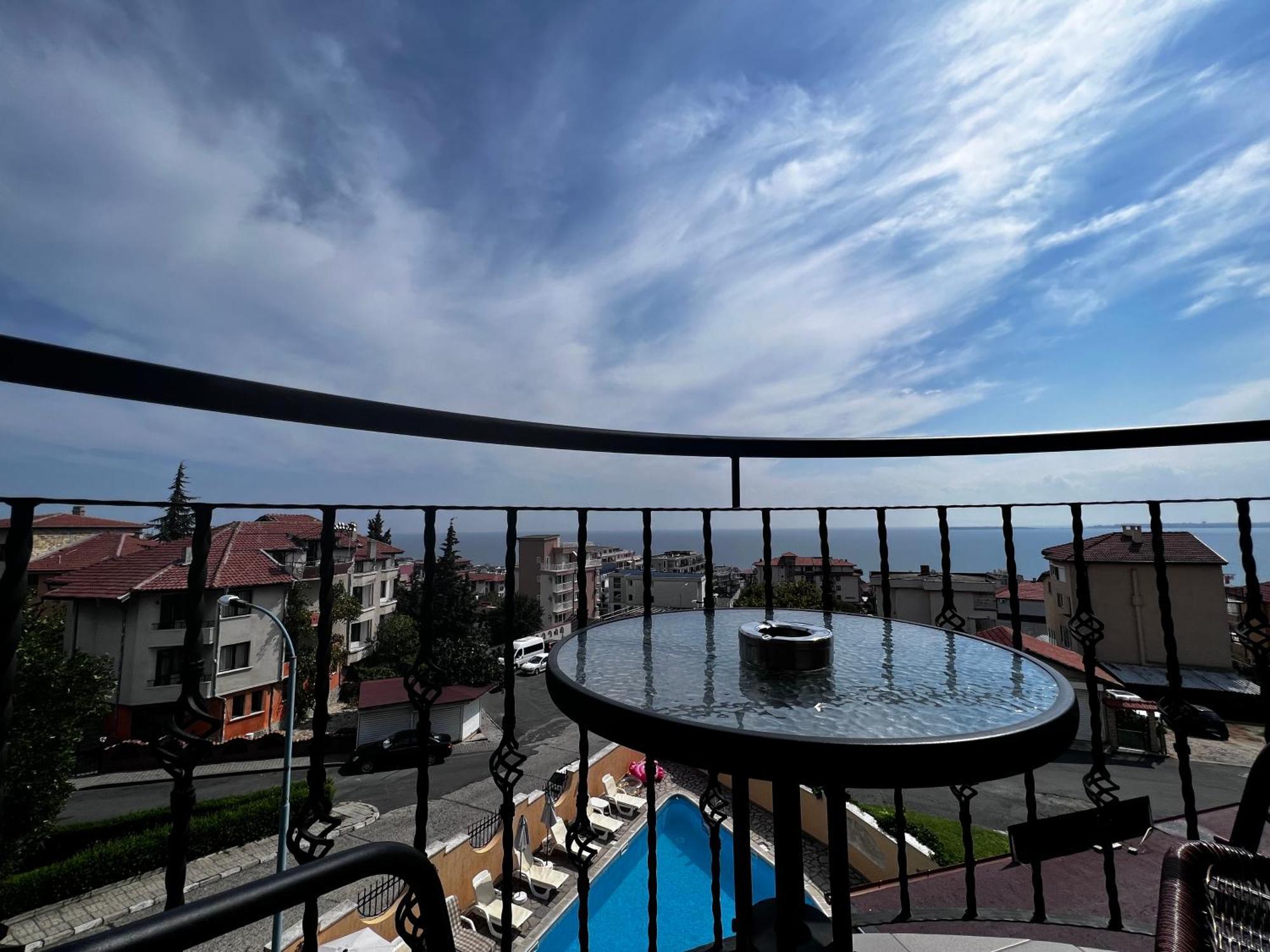 Family Hotel Milev Sveti Vlas Dış mekan fotoğraf